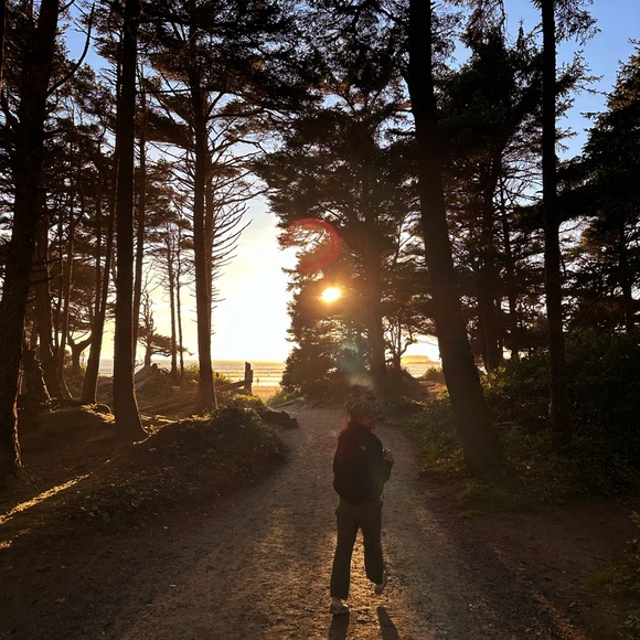 Meet your Posher, Natalie - Picture 1 of 1